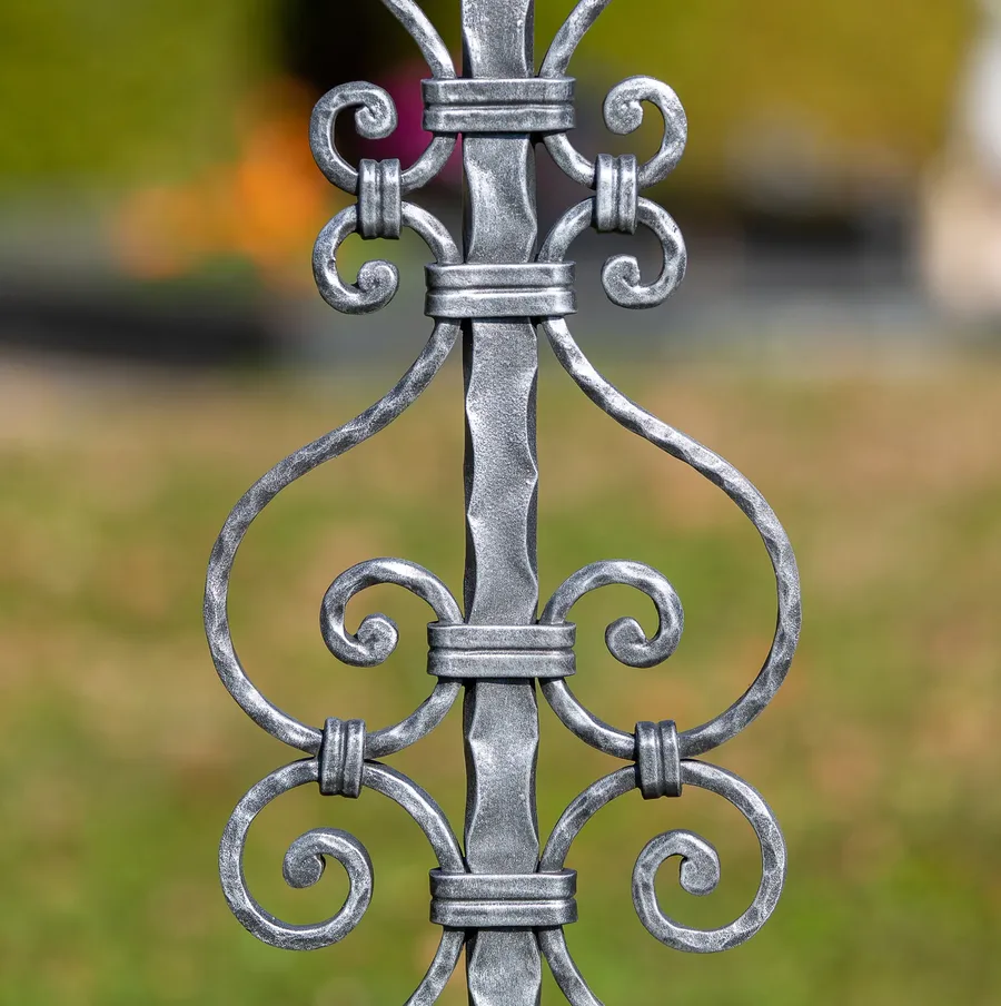 Grabkreuz Emtmannsdorf, Detailansicht 4