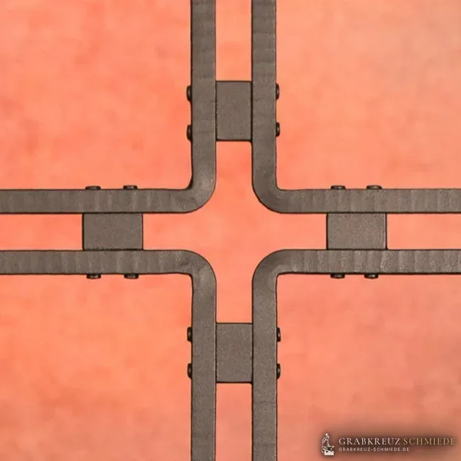Grabkreuz Kärnten, Detailansicht 1