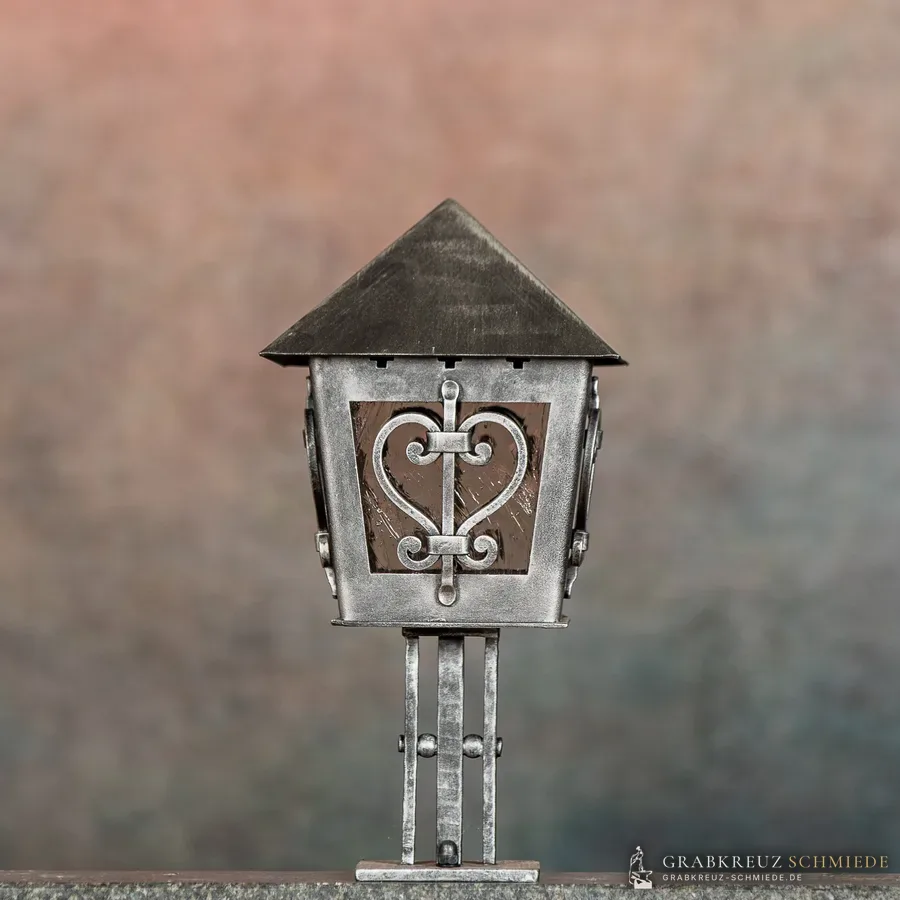Allgäu Laterne, Heart, Silber patiniert