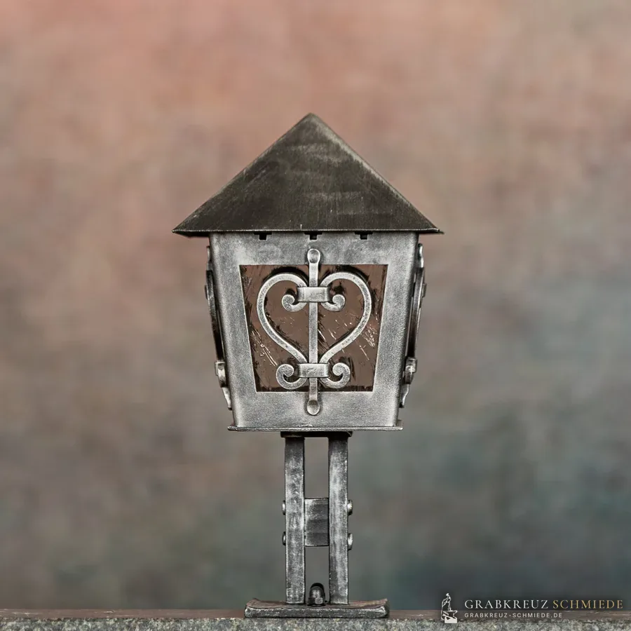 Kärnten Laterne, Heart, Silber patiniert