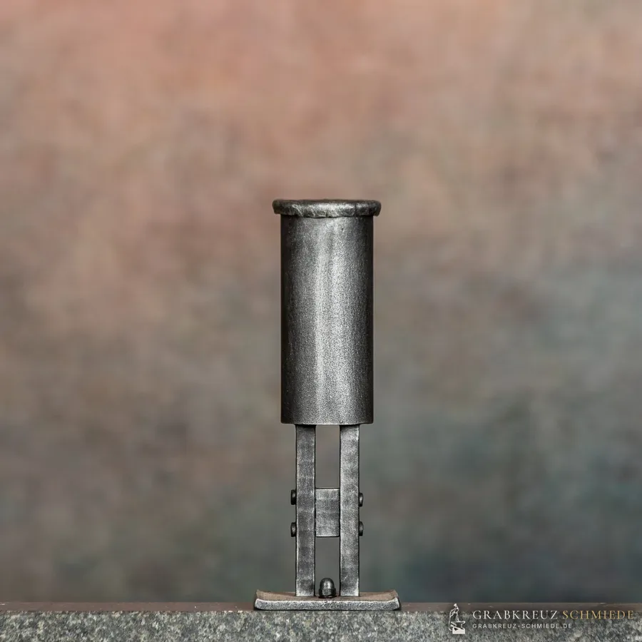 Kärnten Vase, Simple, Silber patiniert