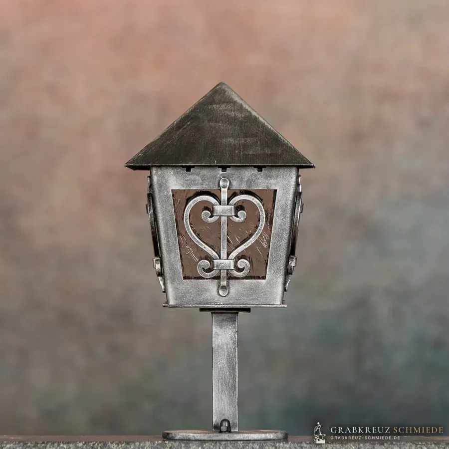 Rosenheim Laterne, Heart, Silber patiniert