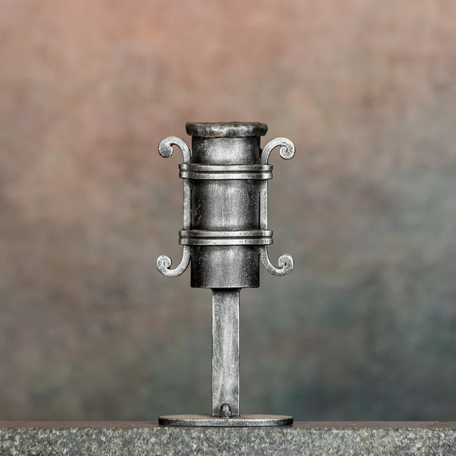Rosenheim Vase, Standard, Silber patiniert