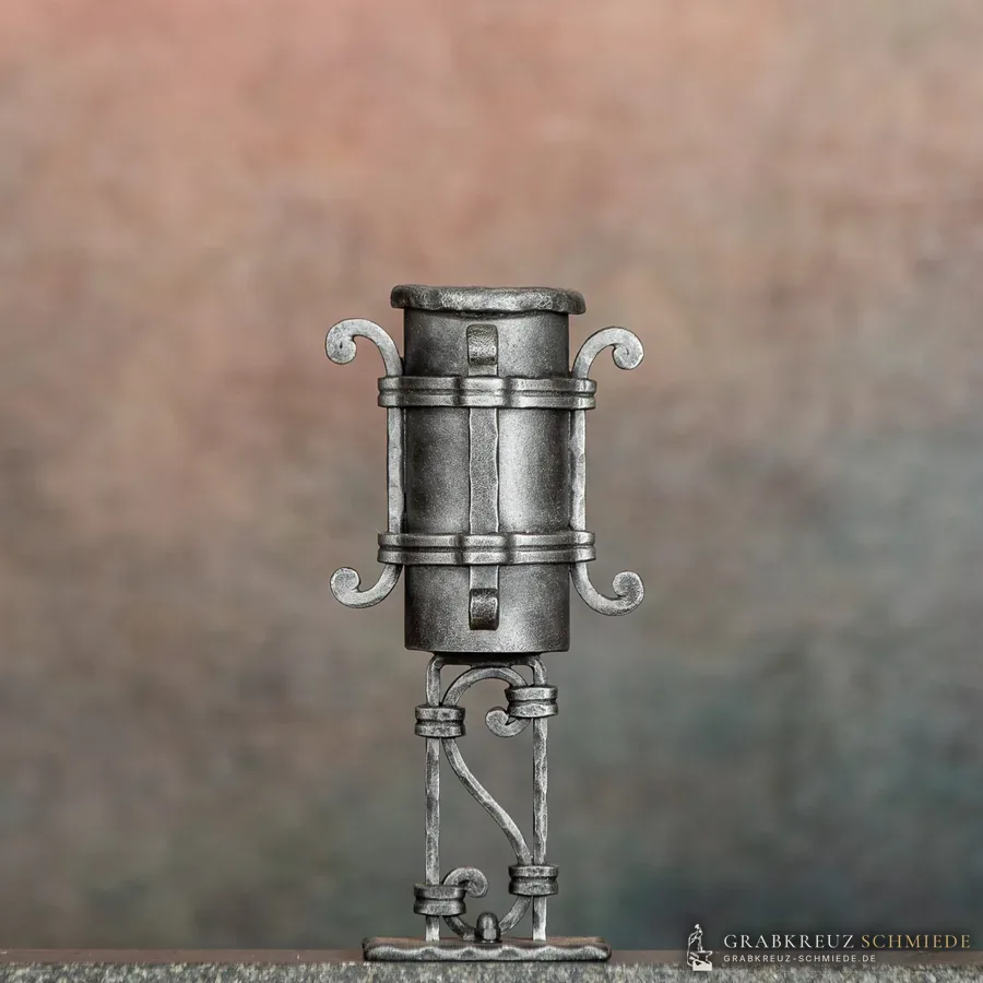 Tirol Vase, Rich, Silber patiniert