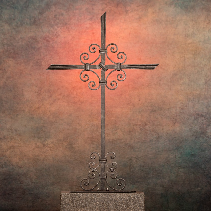 Grabkreuz Germering in Silberpatina