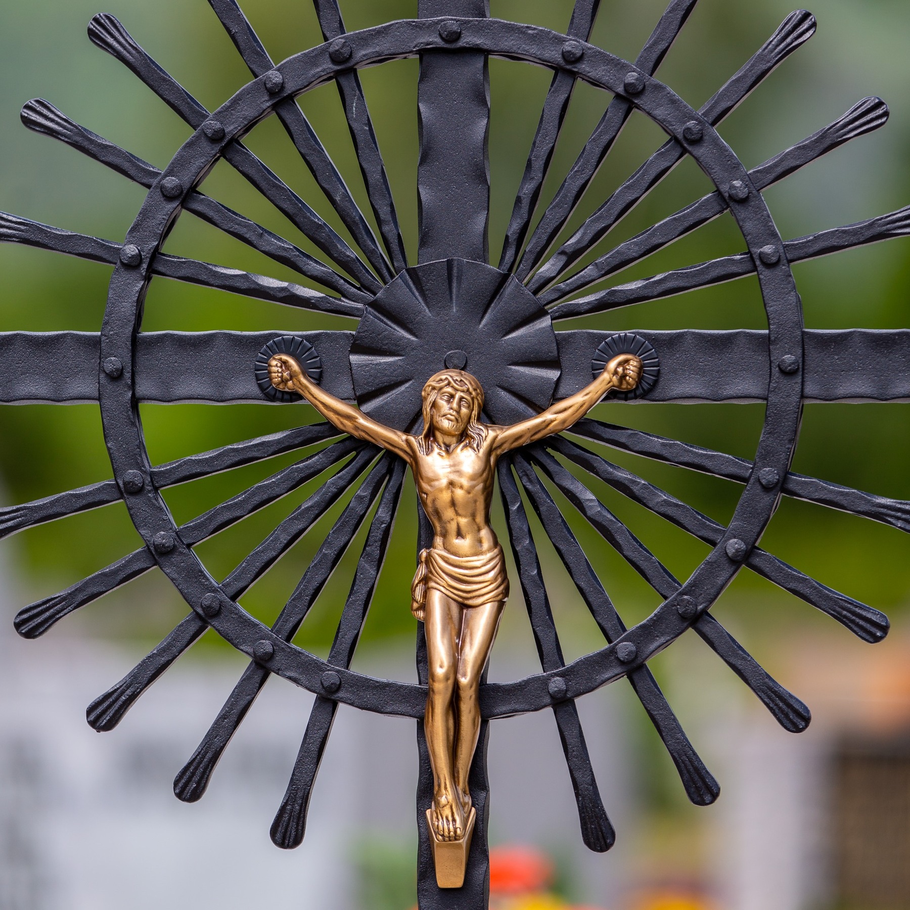 Weitere Ansicht 2 des Grabkreuzes Heidelberg