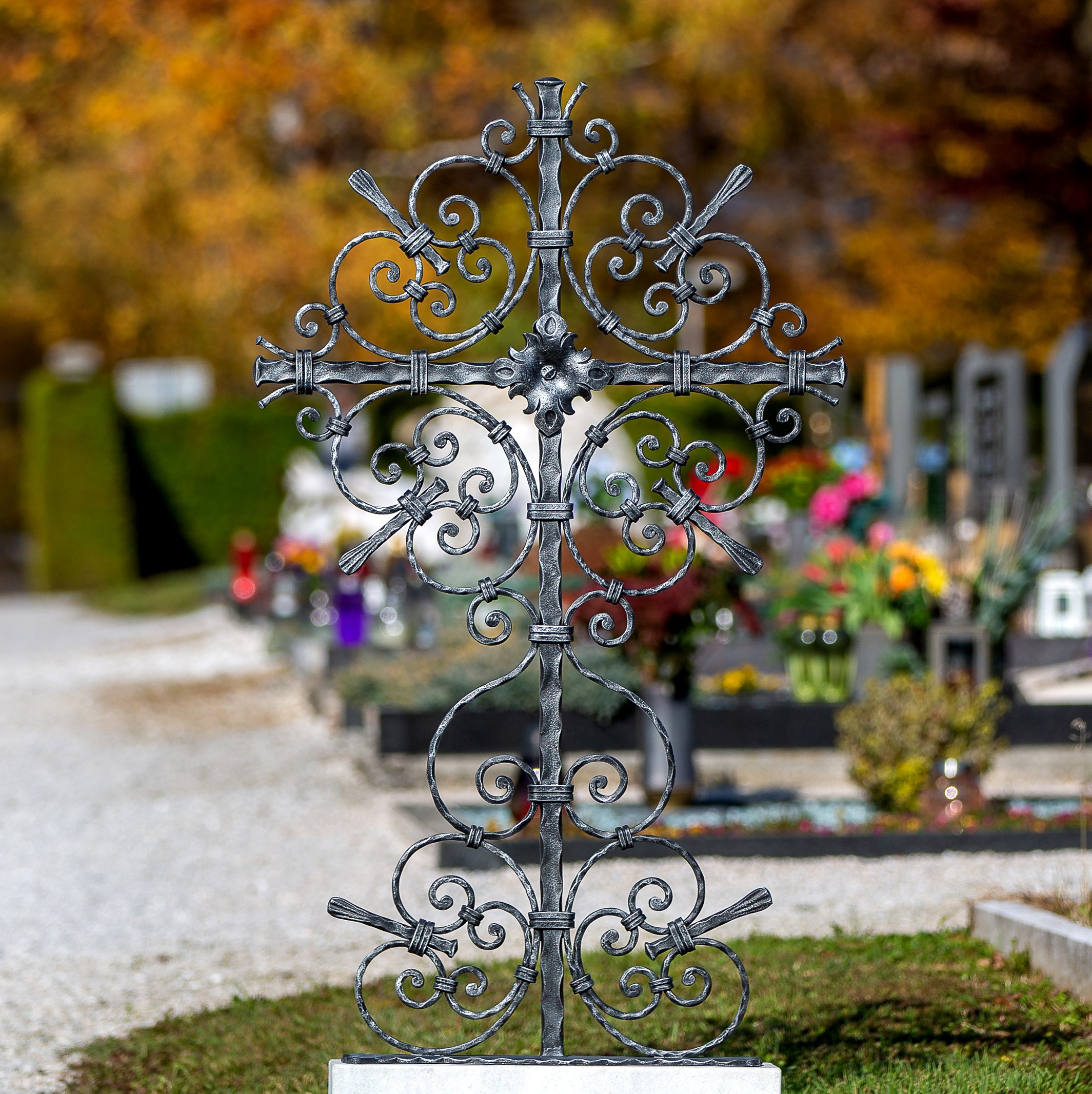 Grabkreuz Schwandorf, Gesamtansicht