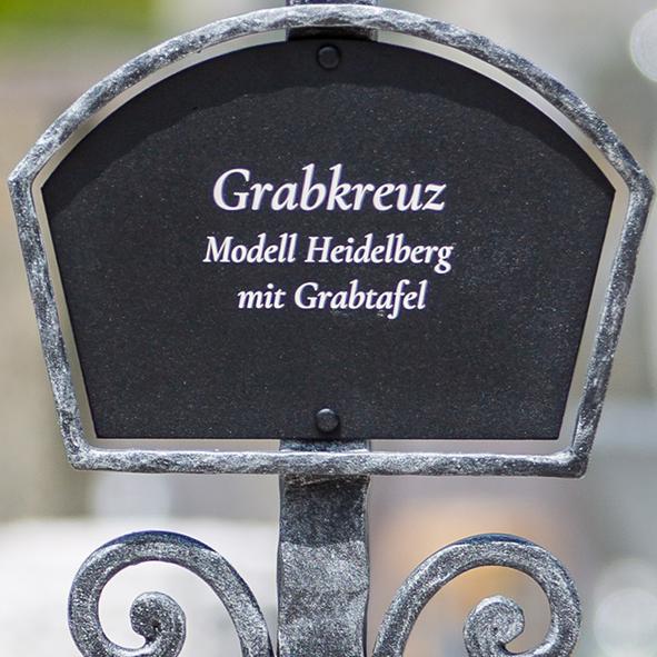 Handgeschmiedetes Grabkreuz Heidelberg mit Tafel - Detail Tafel